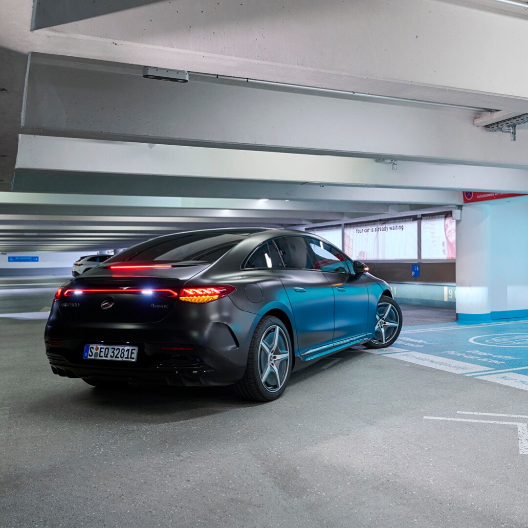 Sterk millimeterwerk. Sterk millimeterwerk.